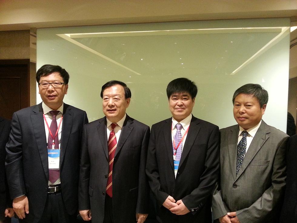 公司董事长吴汉民随省委书记夏宝龙及浙江省贸促会一行出访马来西亚、斯里兰卡、阿联酋三国.jpg 公司董事长吴汉民随省委书记夏宝龙及浙江省贸促会一行出访马来西亚、斯里兰卡、阿联酋三国.jpg